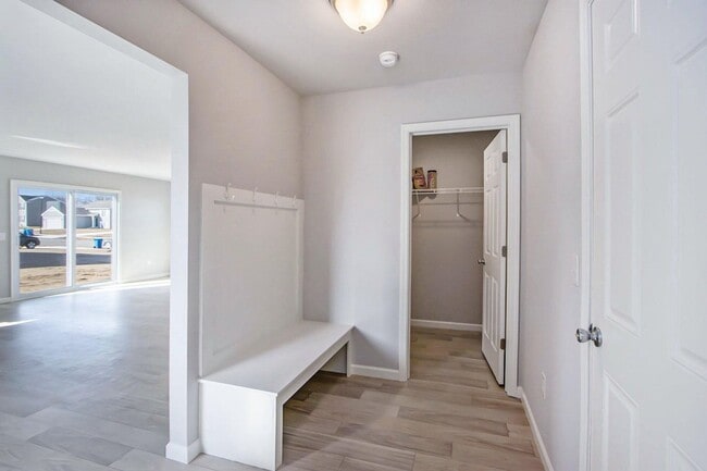 10160 Pennridge Dr in Portage, MI - Building Photo - Building Photo