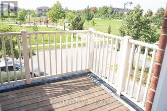 637 Speyer Cir in Milton, ON - Building Photo - Building Photo