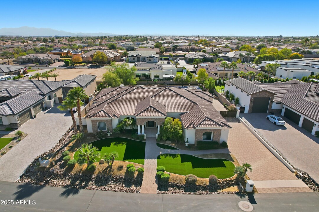 18131 W Palo Verde Ct in Litchfield Park, AZ - Building Photo