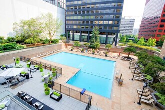 1515 Richmond Hwy in Arlington, VA - Building Photo - Building Photo