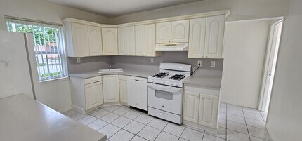 1855 Sherman St in Hollywood, FL - Foto de edificio - Building Photo