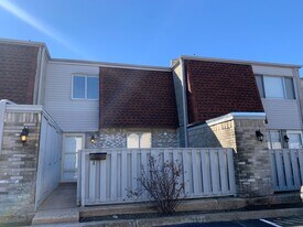 1412 Jerry D Carroll Dr in Norman, OK - Building Photo