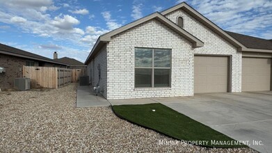 2137 Kokomo Ave in Lubbock, TX - Building Photo - Building Photo