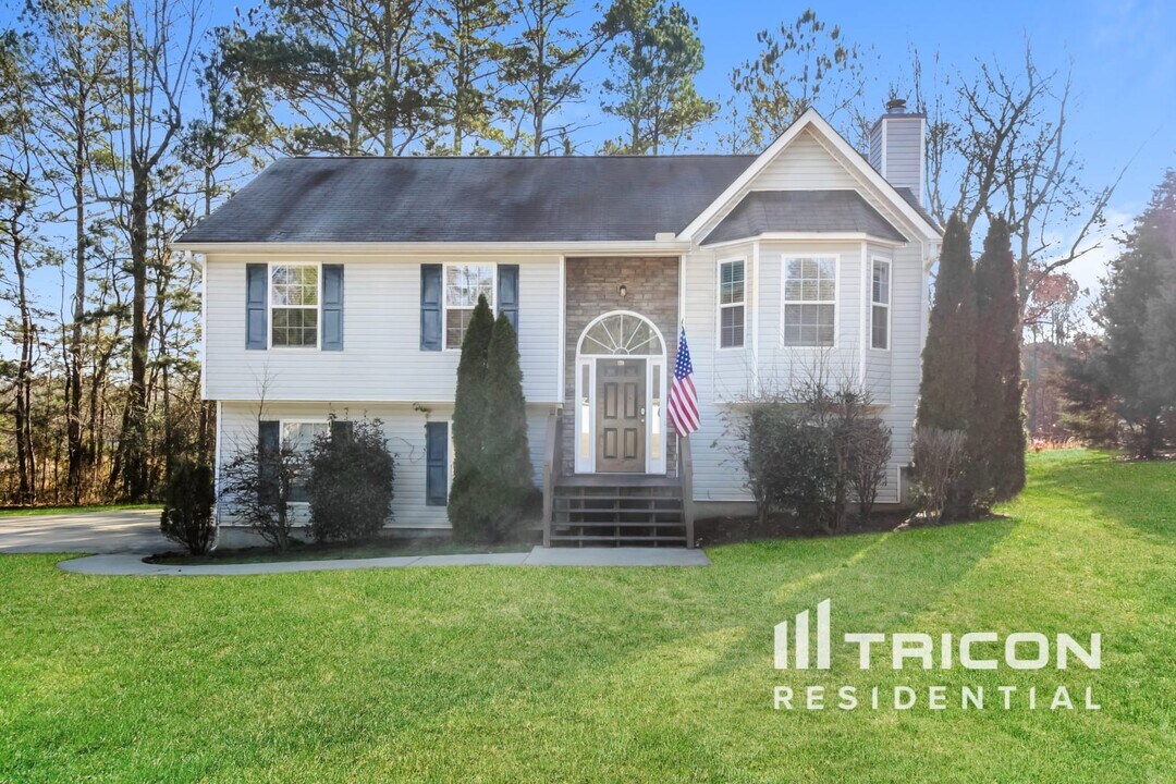 170 Belle Ln in Rockmart, GA - Building Photo