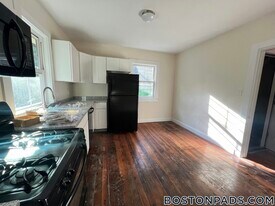 49 Forbes St, Unit 2 in Boston, MA - Building Photo