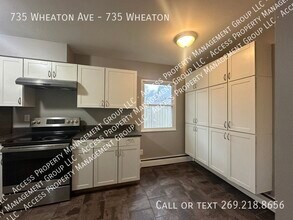 735 Wheaton Ave in Kalamazoo, MI - Building Photo - Building Photo