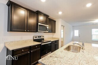 513 Scarborough Cv in Jarrell, TX - Building Photo - Building Photo