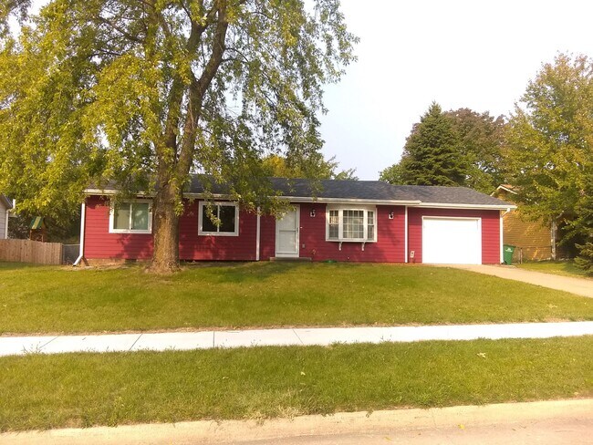property at 616 Lincoln St