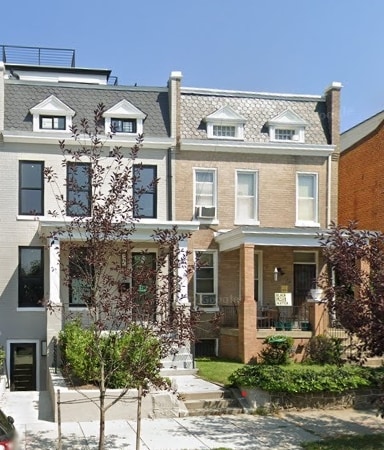 property at 429 Quincy St NW