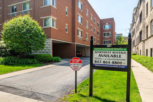 808 Judson Ave in Evanston, IL - Building Photo - Building Photo