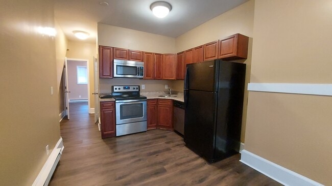 2272 N Bancroft St, Unit 1