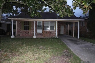 2654 Sheldon Dr in Baton Rouge, LA - Building Photo - Building Photo