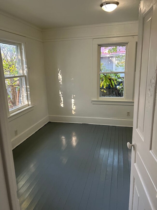 property at 628 Washington St