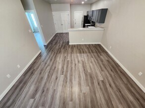 422 E 13th St in Ada, OK - Building Photo - Building Photo