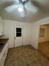 9809 Aim Ave in Bakersfield, CA - Building Photo - Building Photo