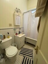 82 Peterborough St, Unit 5 in Boston, MA - Building Photo - Building Photo