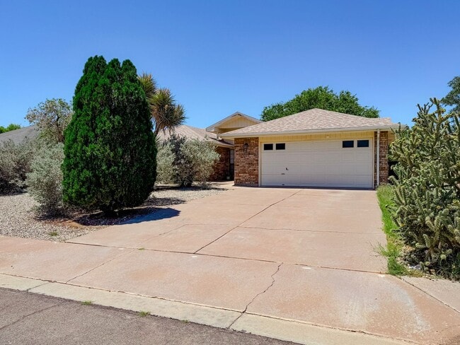property at 533 Eagle Dr
