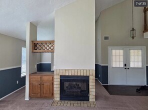 8530 Lake Crystal Dr in Houston, TX - Building Photo - Building Photo