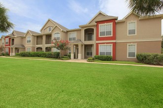 Rincon Apartments in McAllen, TX - Foto de edificio - Building Photo