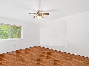 18650 Sage Way in Germantown, MD - Building Photo - Building Photo