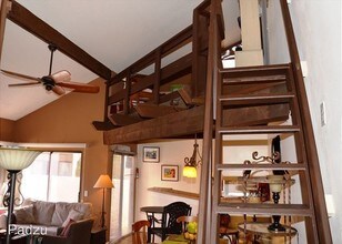 5300 E Waverly Dr in Palm Springs, CA - Building Photo - Building Photo