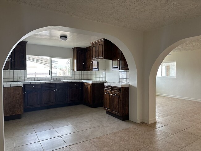 6111 Clayvale St in Acton, CA - Building Photo - Building Photo