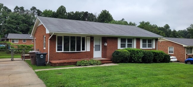 property at 2111 Carpenter St