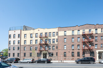 542-556 Dahill Rd in Brooklyn, NY - Building Photo - Building Photo