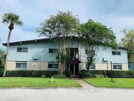 1695 Lee Rd in Winter Park, FL - Building Photo