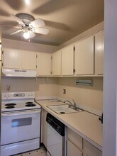 30224 Southfield Rd in Southfield, MI - Building Photo - Building Photo