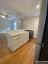 38 Newton St, Unit 2 in Boston, MA - Building Photo - Building Photo