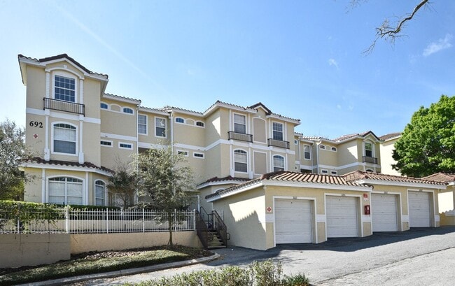 property at 692 Seabrook Ct
