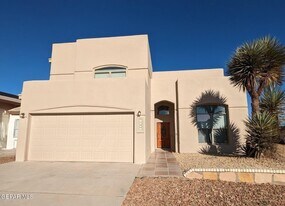 5473 Roger Maris Dr in El Paso, TX - Building Photo