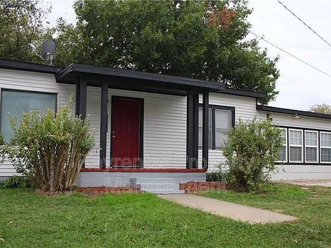 314 S Ponca Ave photo'