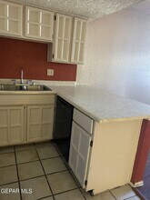 3107 Isla Verde Cir in El Paso, TX - Foto de edificio - Building Photo