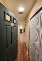 33 Cypress Ct in Trenton, NJ - Building Photo