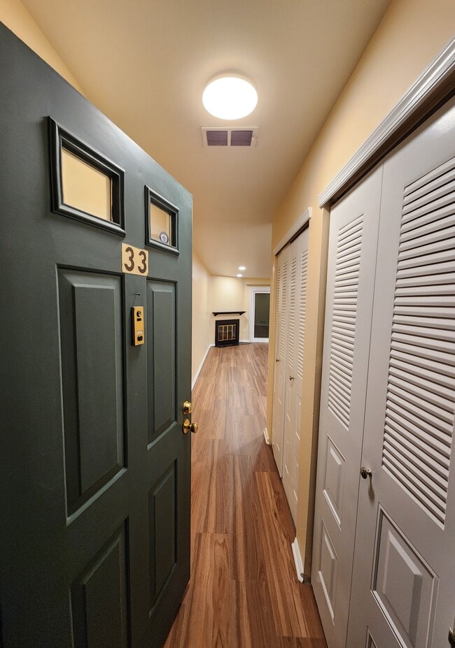 property at 33 Cypress Ct