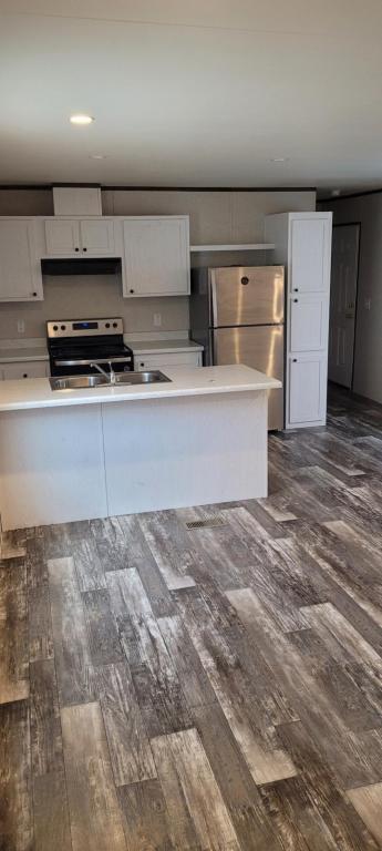 325 W Market St in Spencer, IN - Building Photo - Building Photo