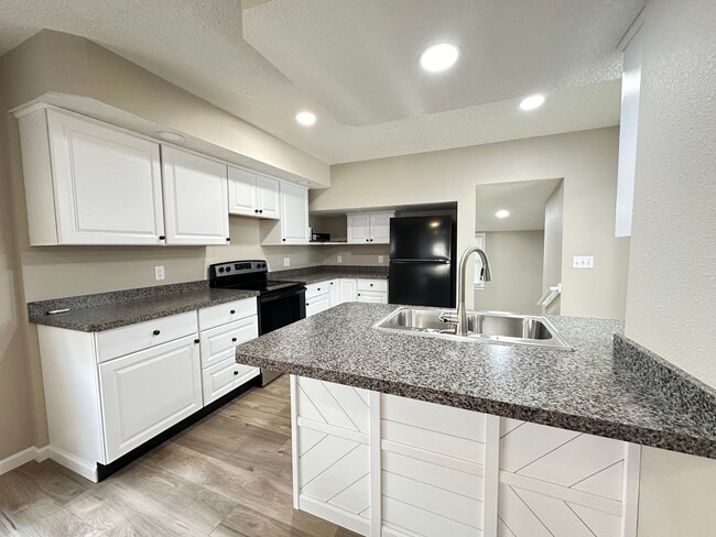 property at 709 S 17th St