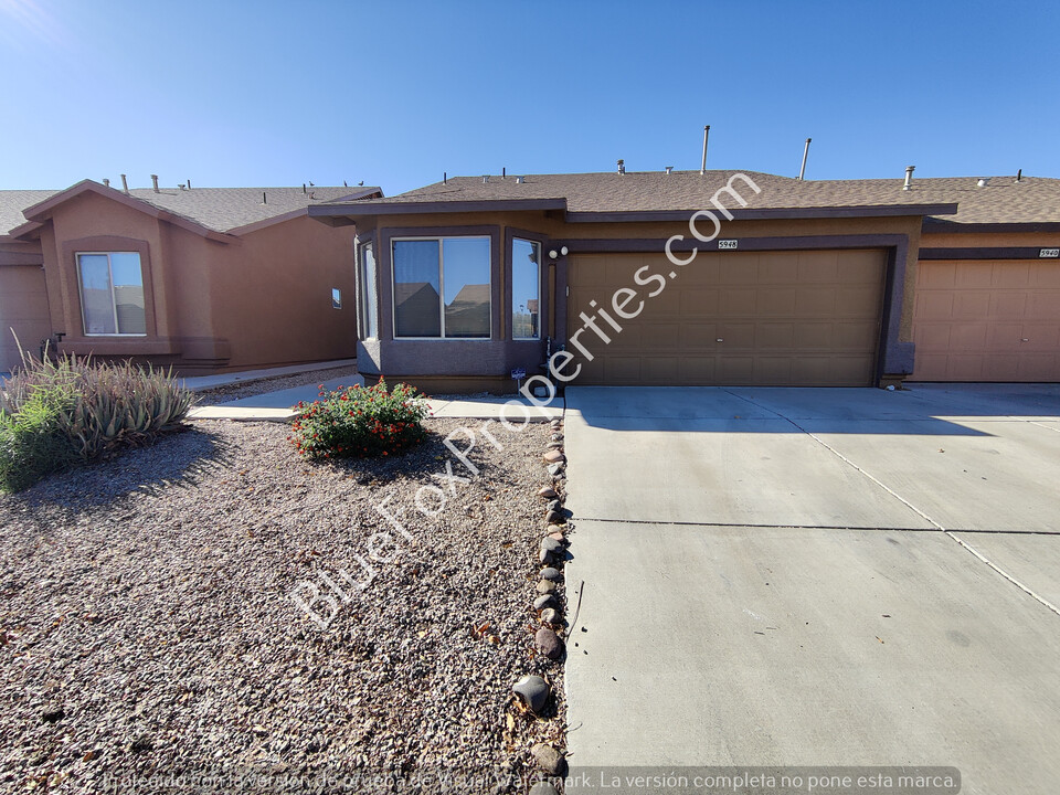 5948 S Avenida Las Monjas in Tucson, AZ - Foto de edificio