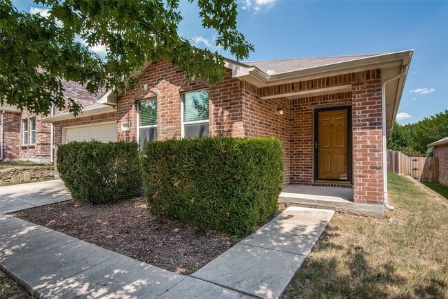 property at 12638 Vandelia St