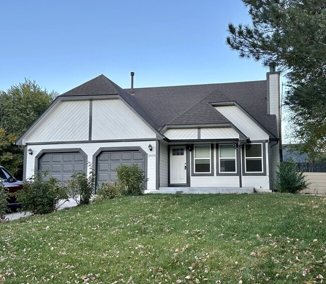 property at 3625 Trailhill Pl