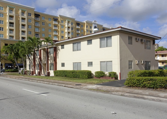 1410 SW 37 Ave