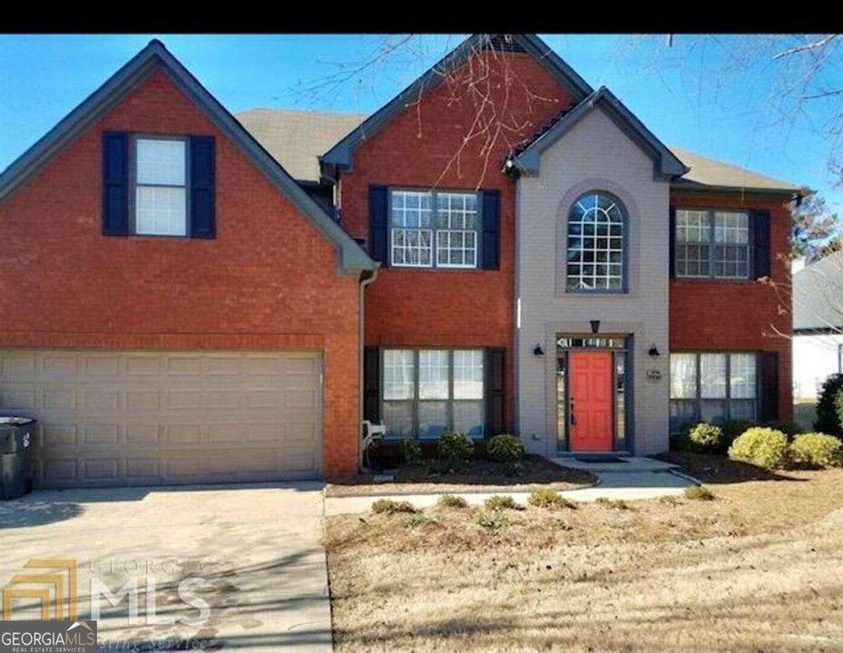 1920 Spring Mist Terrace NE in Lawrenceville, GA - Foto de edificio