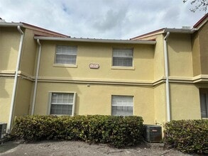 18328 NW 68th Ave-Unit -D-210 in Hialeah, FL - Building Photo - Building Photo