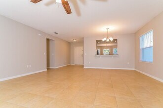 16012 Yelloweyed Dr in Clermont, FL - Building Photo - Building Photo