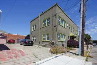 646 42nd in Oakland, CA - Building Photo - Building Photo