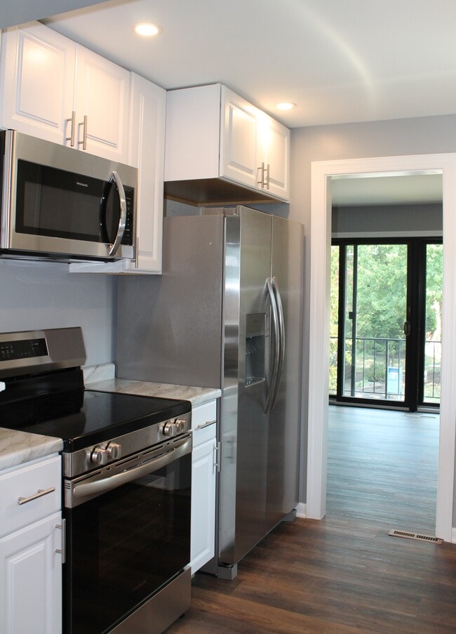 property at 238 Woodbridge Dr