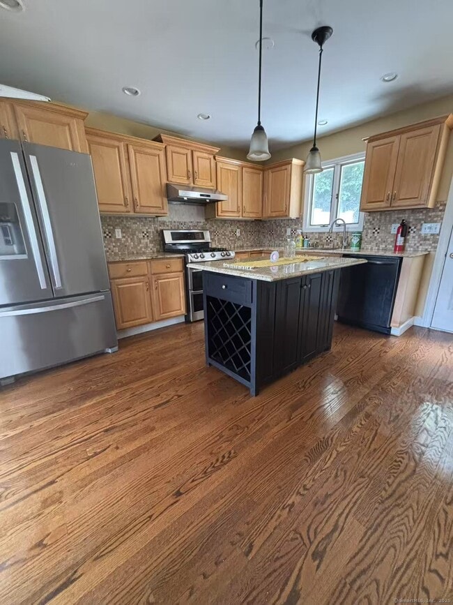 property at 36 Nicholas Ave