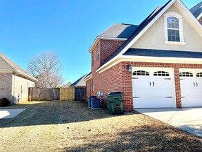 300 Pembroke Pointe in Centerville, GA - Building Photo - Building Photo